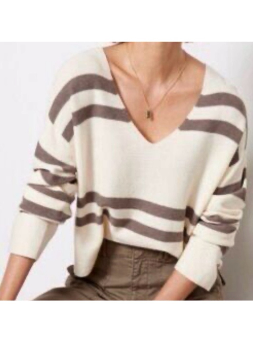 Like New LNA Clothing Sweater Size Large